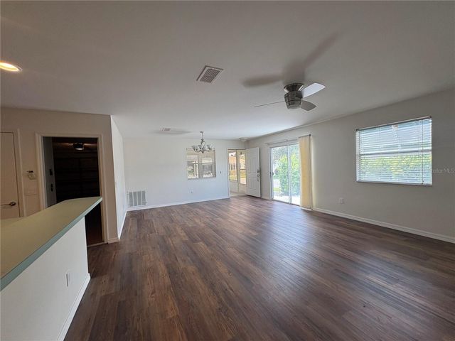 731 DUMAS STREET, Lady Lake, FL 32159