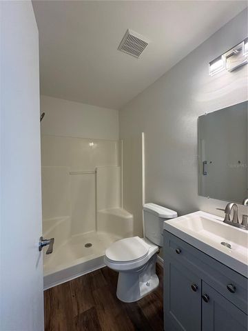 731 DUMAS STREET, Lady Lake, FL 32159