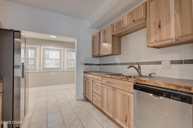 535 N Byers Avenue, Joplin, MO 64801