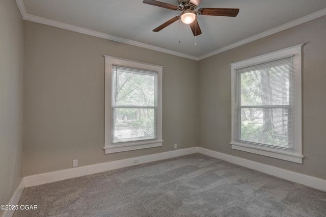 535 N Byers Avenue, Joplin, MO 64801