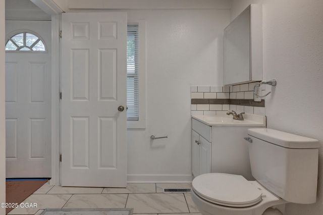 535 N Byers Avenue, Joplin, MO 64801