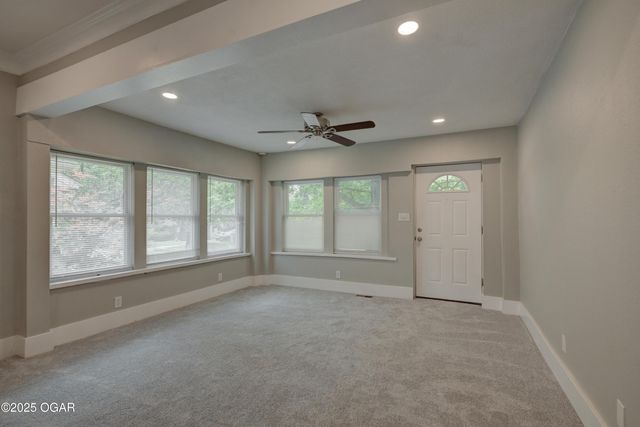 535 N Byers Avenue, Joplin, MO 64801