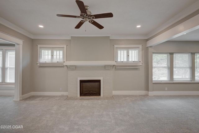 535 N Byers Avenue, Joplin, MO 64801