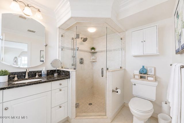 1246 Ocean Avenue B, Sea Bright, NJ 07760