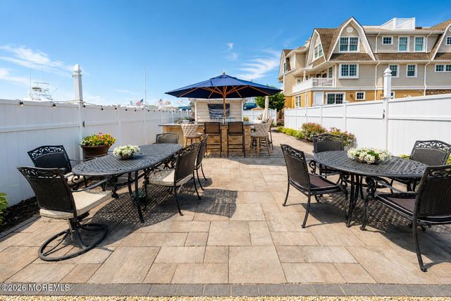 1246 Ocean Avenue B, Sea Bright, NJ 07760