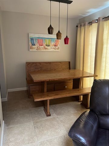 303 20th Ave S Apt 206, Myrtle Beach, SC 29577