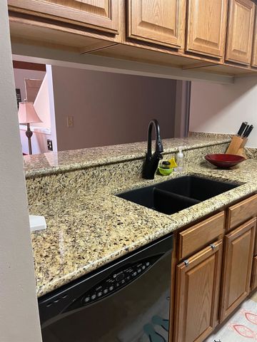 303 20th Ave S Apt 206, Myrtle Beach, SC 29577