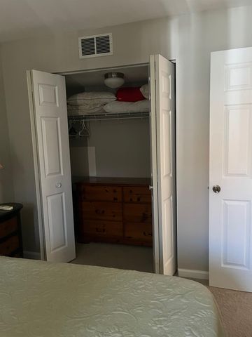303 20th Ave S Apt 206, Myrtle Beach, SC 29577