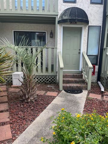 303 20th Ave S Apt 206, Myrtle Beach, SC 29577