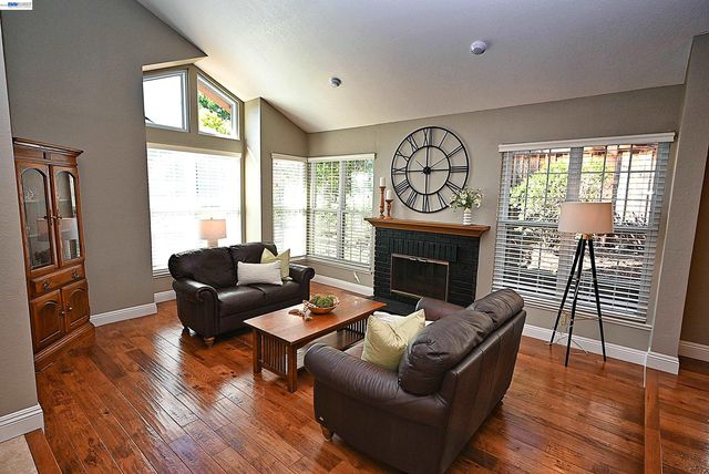 8133 Via Zapata, Dublin, CA 94568