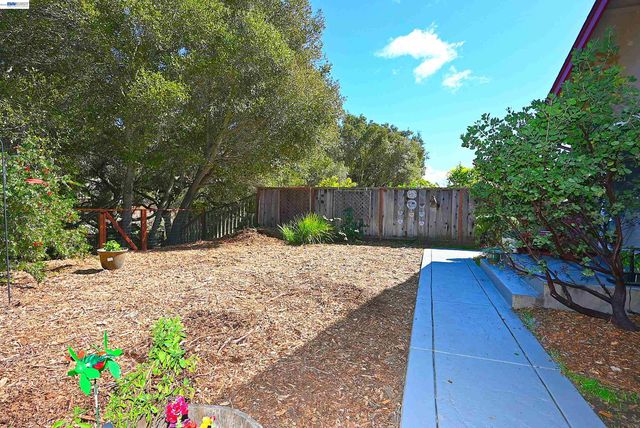 8133 Via Zapata, Dublin, CA 94568