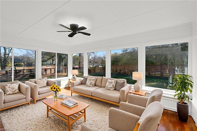 943 Camino Real S, Virginia Beach, VA 23456