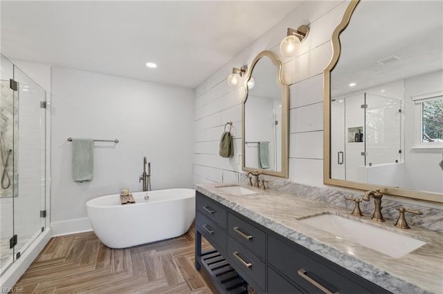 943 Camino Real S, Virginia Beach, VA 23456