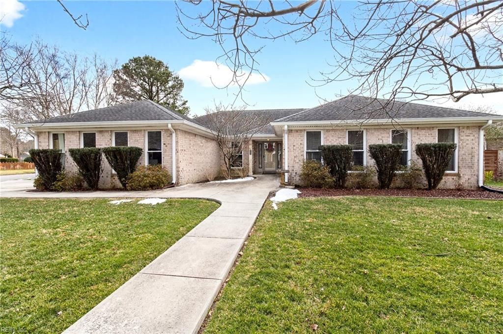 943 Camino Real S, Virginia Beach, VA 23456