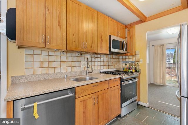 13530 VANDALIA DR, Rockville, MD 20853