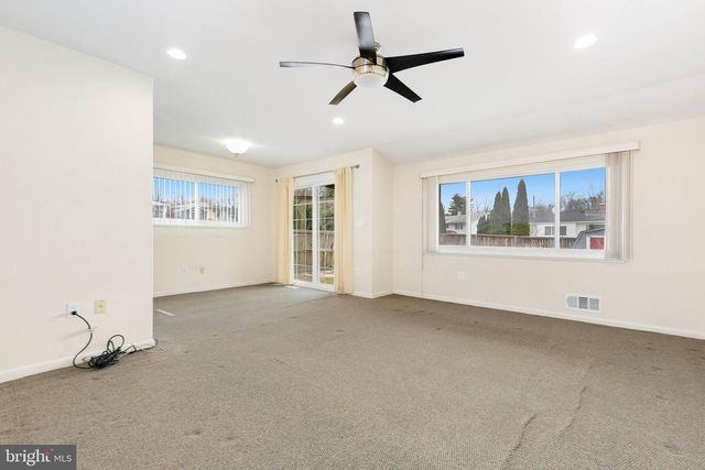 13530 VANDALIA DR, Rockville, MD 20853