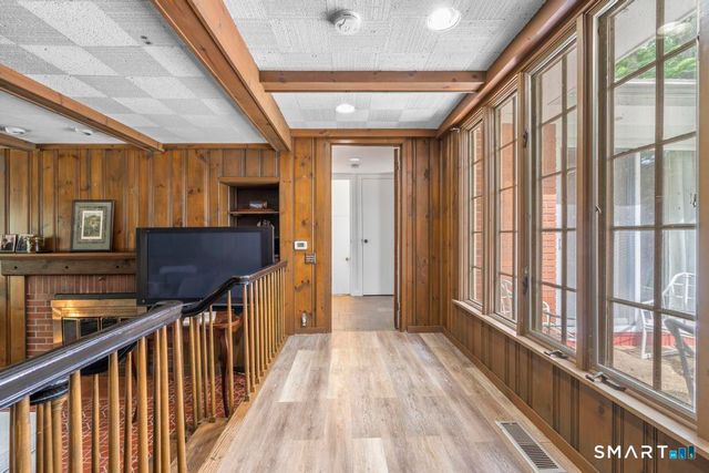 12 Jenick Lane, Woodbridge, CT 06525