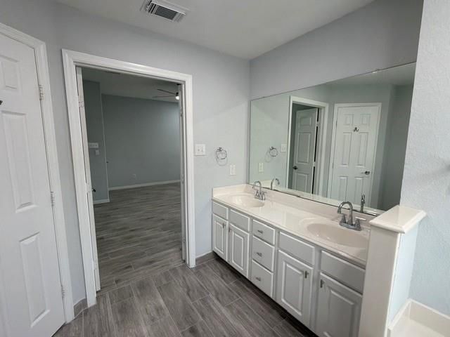 32327 Cross Spring Park Lane, Conroe, TX 77385