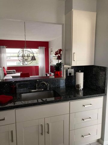 4341 NW 16th St 308, Lauderhill, FL 33313