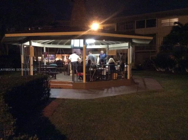 4341 NW 16th St 308, Lauderhill, FL 33313