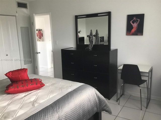 4341 NW 16th St 308, Lauderhill, FL 33313