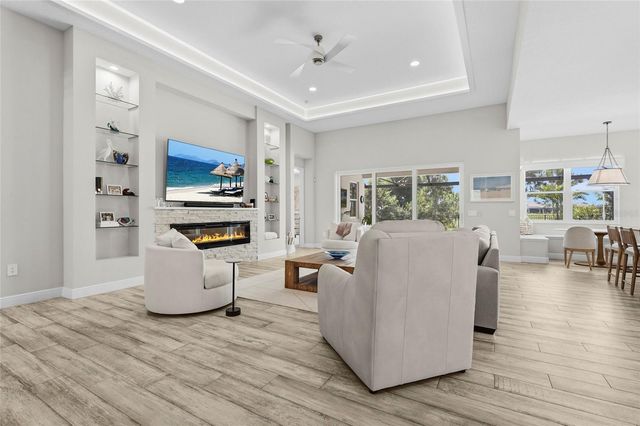 733 TAILWIND PLACE, Sarasota, FL 34240
