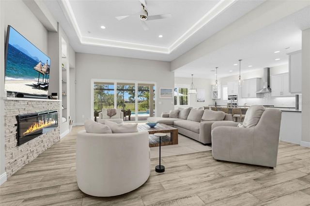 733 TAILWIND PLACE, Sarasota, FL 34240