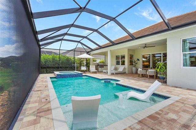 733 TAILWIND PLACE, Sarasota, FL 34240