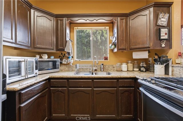 457 N Fresno, Los Angeles, CA 90063