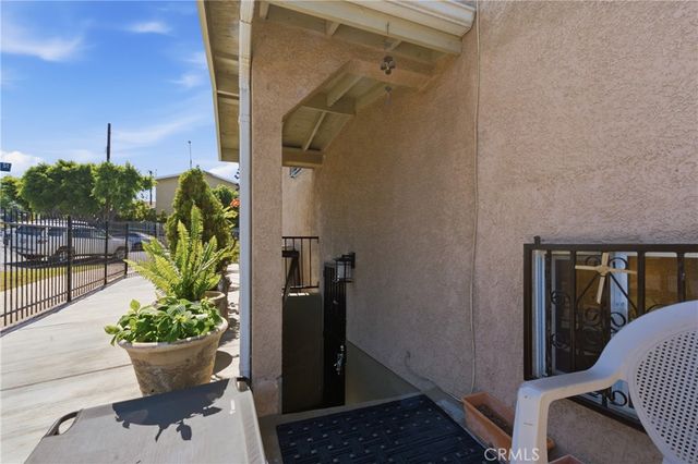 457 N Fresno, Los Angeles, CA 90063