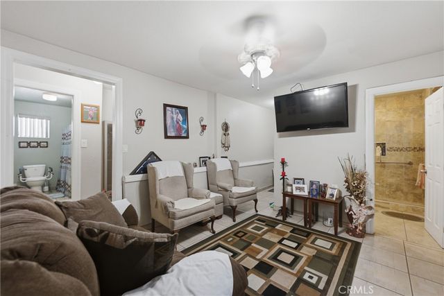 457 N Fresno, Los Angeles, CA 90063