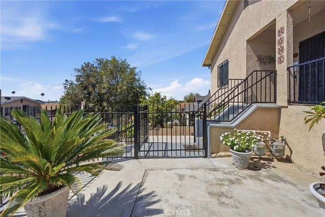457 N Fresno, Los Angeles, CA 90063