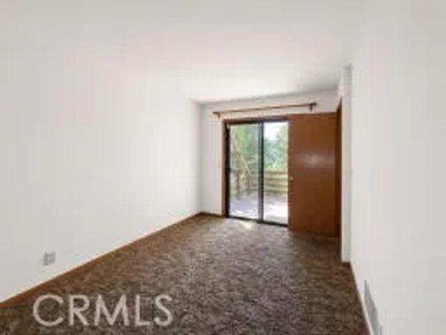 25075 Basel, Crestline, CA 92325