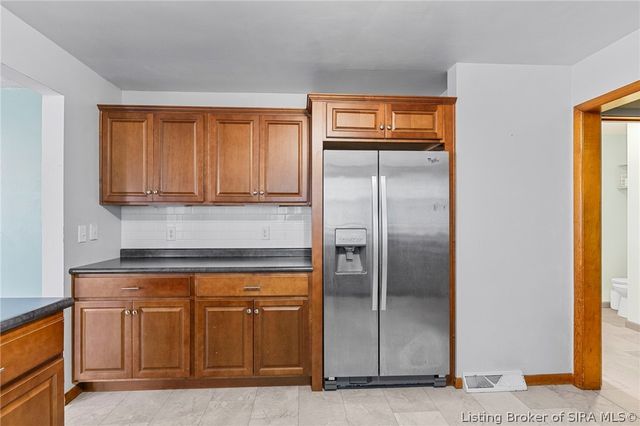 2301 Blackmore Street, Madison, IN 47250