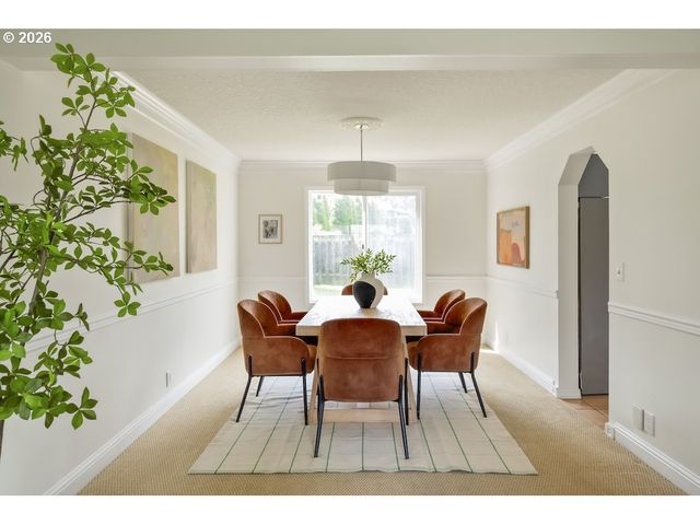 592 Ne GOLDIE Dr, Hillsboro, OR 97124