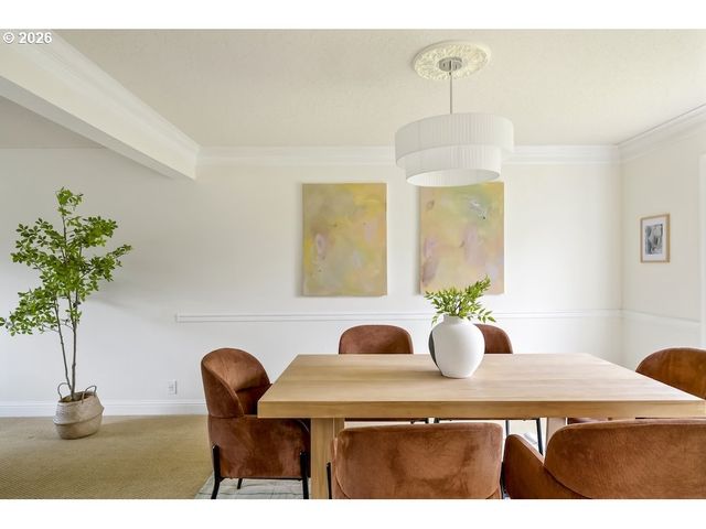 592 Ne GOLDIE Dr, Hillsboro, OR 97124