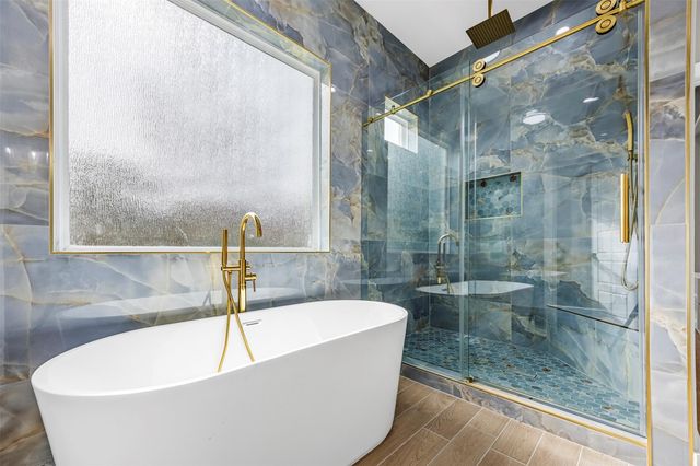 1511 Greenbriar Drive, Huntsville, TX 77340