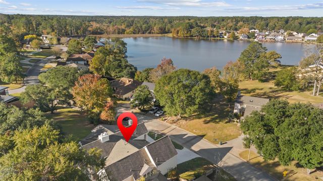 1511 Greenbriar Drive, Huntsville, TX 77340