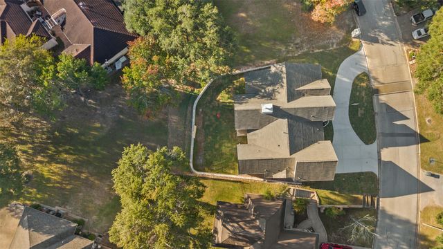 1511 Greenbriar Drive, Huntsville, TX 77340