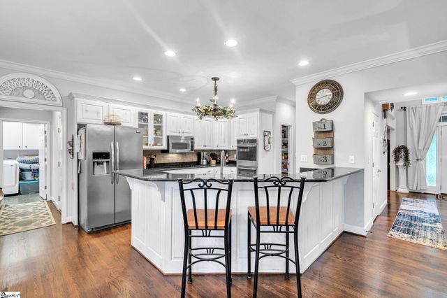 1 Squires Meadow Court, Simpsonville, SC 29681