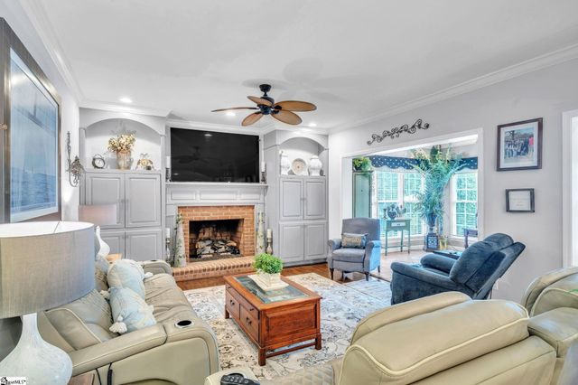 1 Squires Meadow Court, Simpsonville, SC 29681