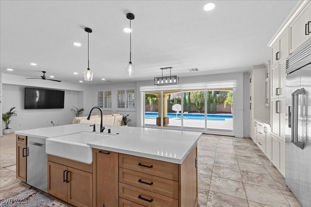 7277 Sashaying Spirit Court, Las Vegas, NV 89131