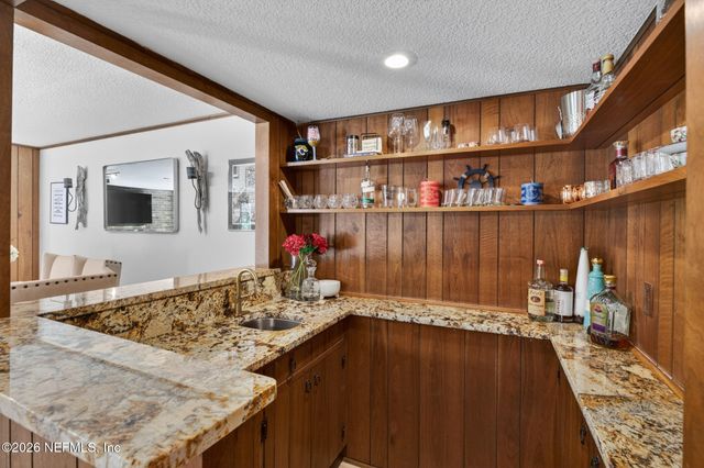 10440 SYLVAN Lane W, Jacksonville, FL 32257