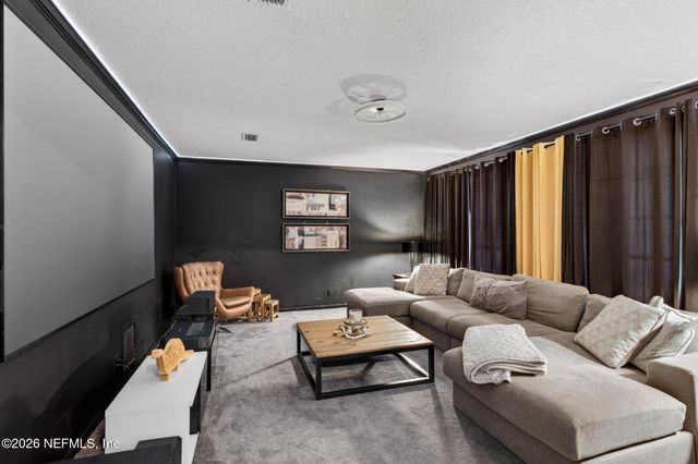 10440 SYLVAN Lane W, Jacksonville, FL 32257