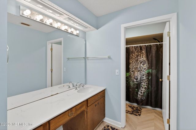 10440 SYLVAN Lane W, Jacksonville, FL 32257