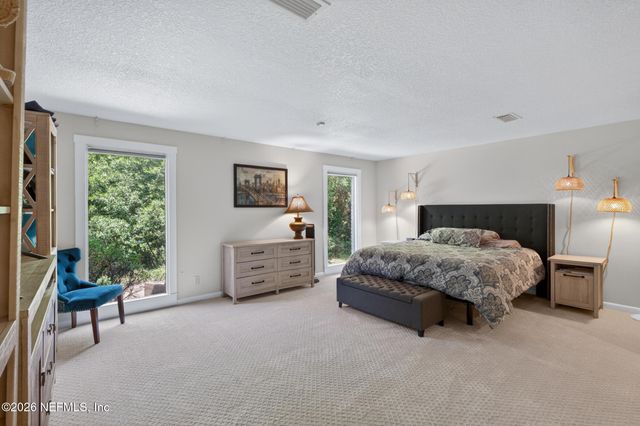 10440 SYLVAN Lane W, Jacksonville, FL 32257