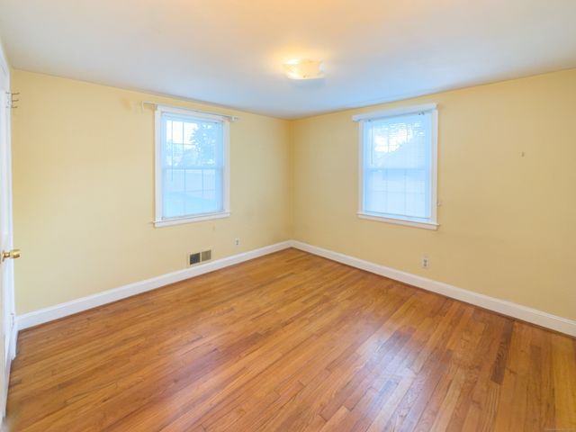 118 Burnbrook Road, East Hartford, CT 06118