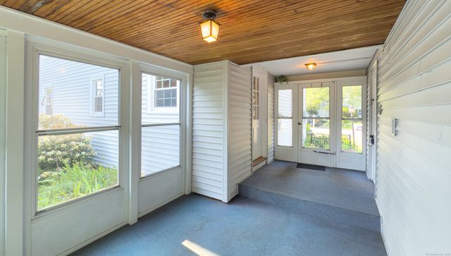 118 Burnbrook Road, East Hartford, CT 06118