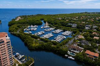35 Edgewater Drive 107, Coral Gables, FL 33133