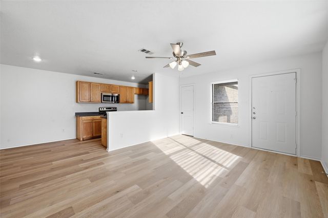 8117 Doreen Avenue, Fort Worth, TX 76116